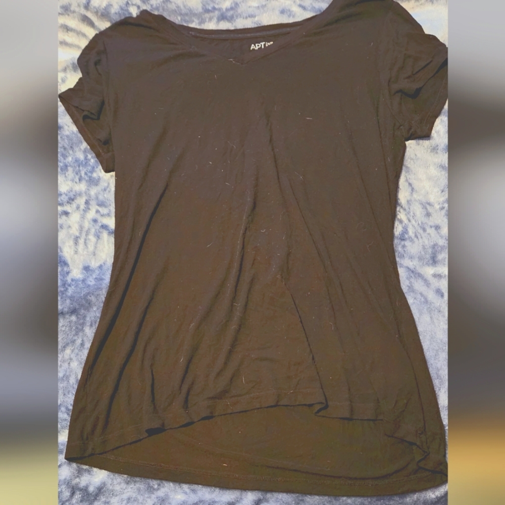 Black t shirt